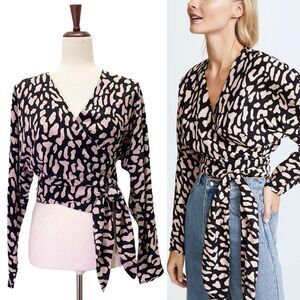 Diane von Furstenberg Silk Wrap Top Size P Black Pink Print Blouse Long Sleeve